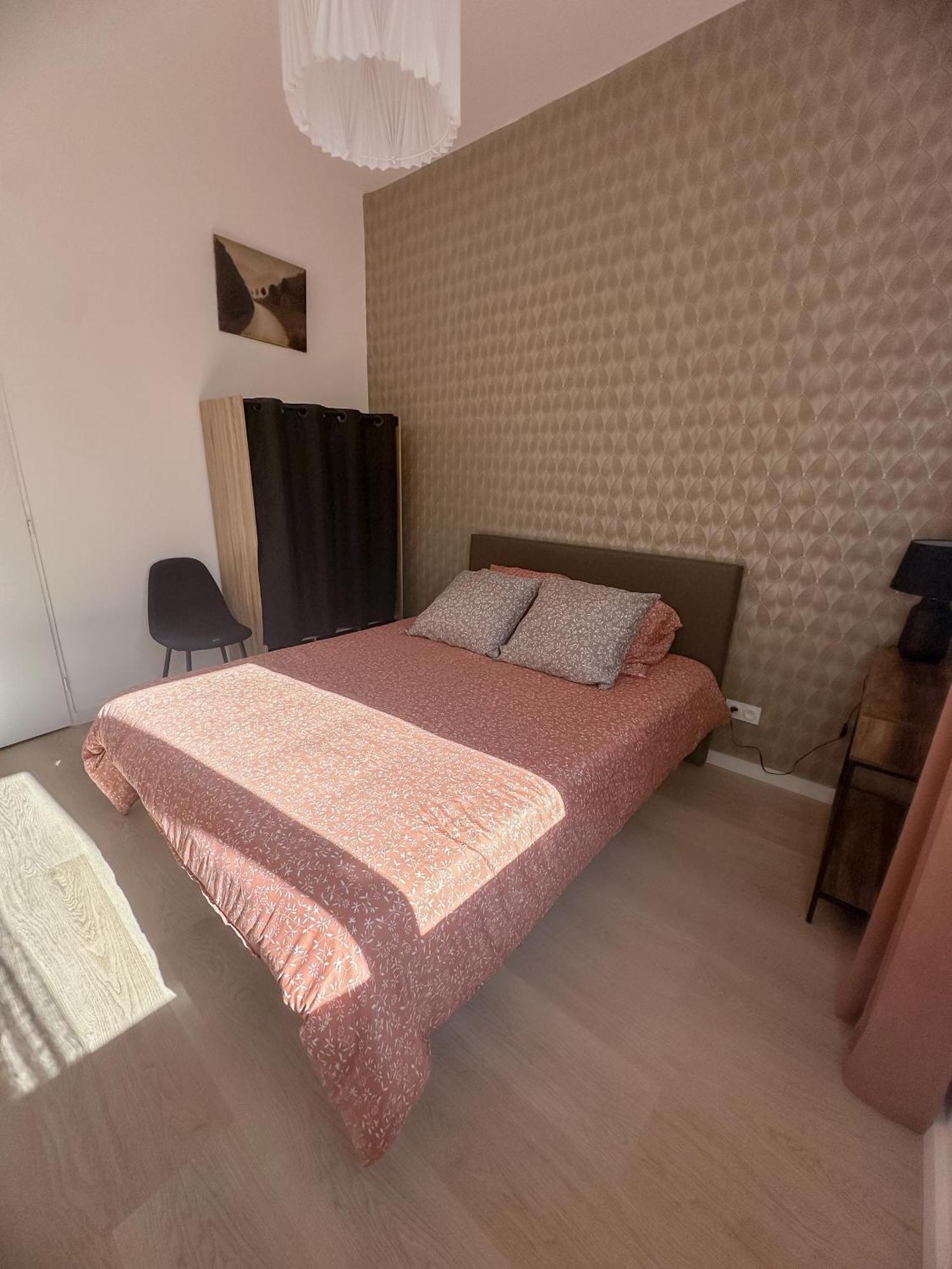 Face Cite - Chambres D'Hotes - Parking & Garage Gratuit - Wi-Fi Gratuit การ์กาซอน ภายนอก รูปภาพ